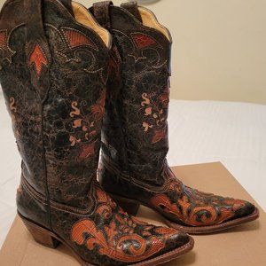 Ladies Corral Vintage Boots